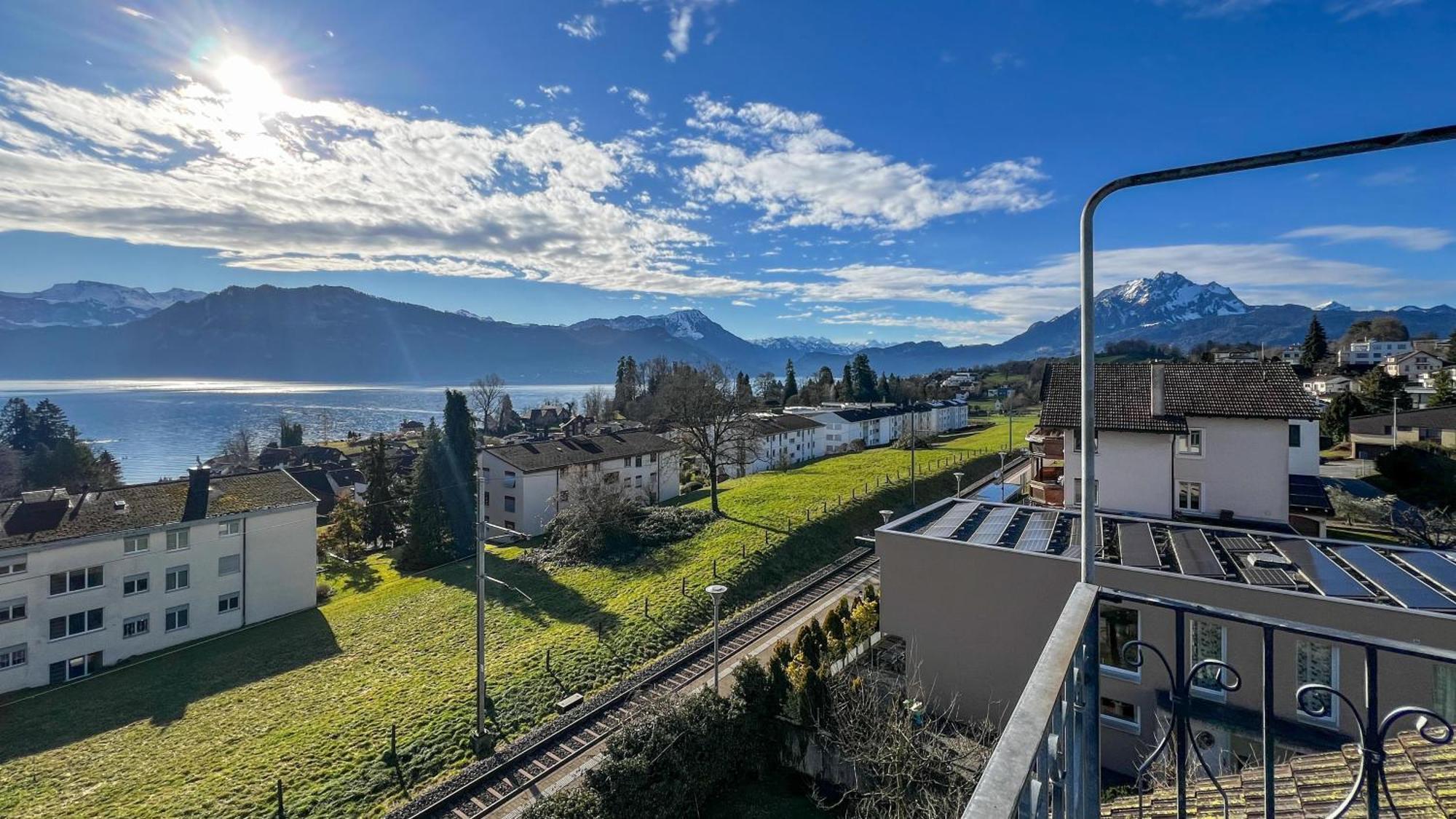 Boutique Apartment Lakeview Luzern 3 Exterior photo